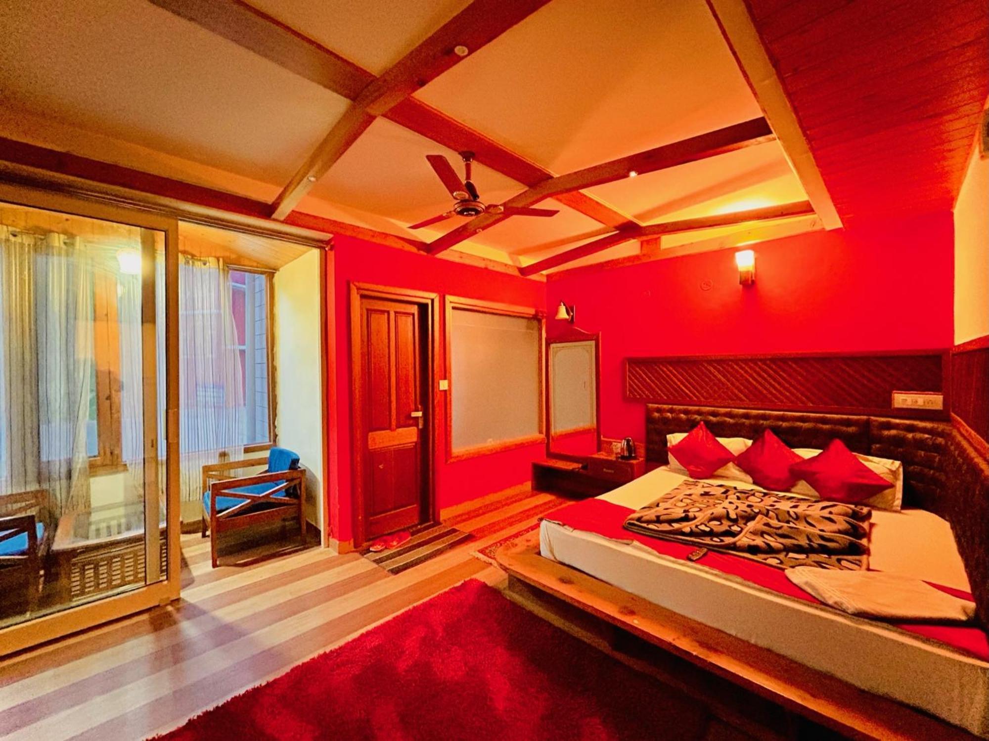 Tanglewood Villa Manāli Esterno foto