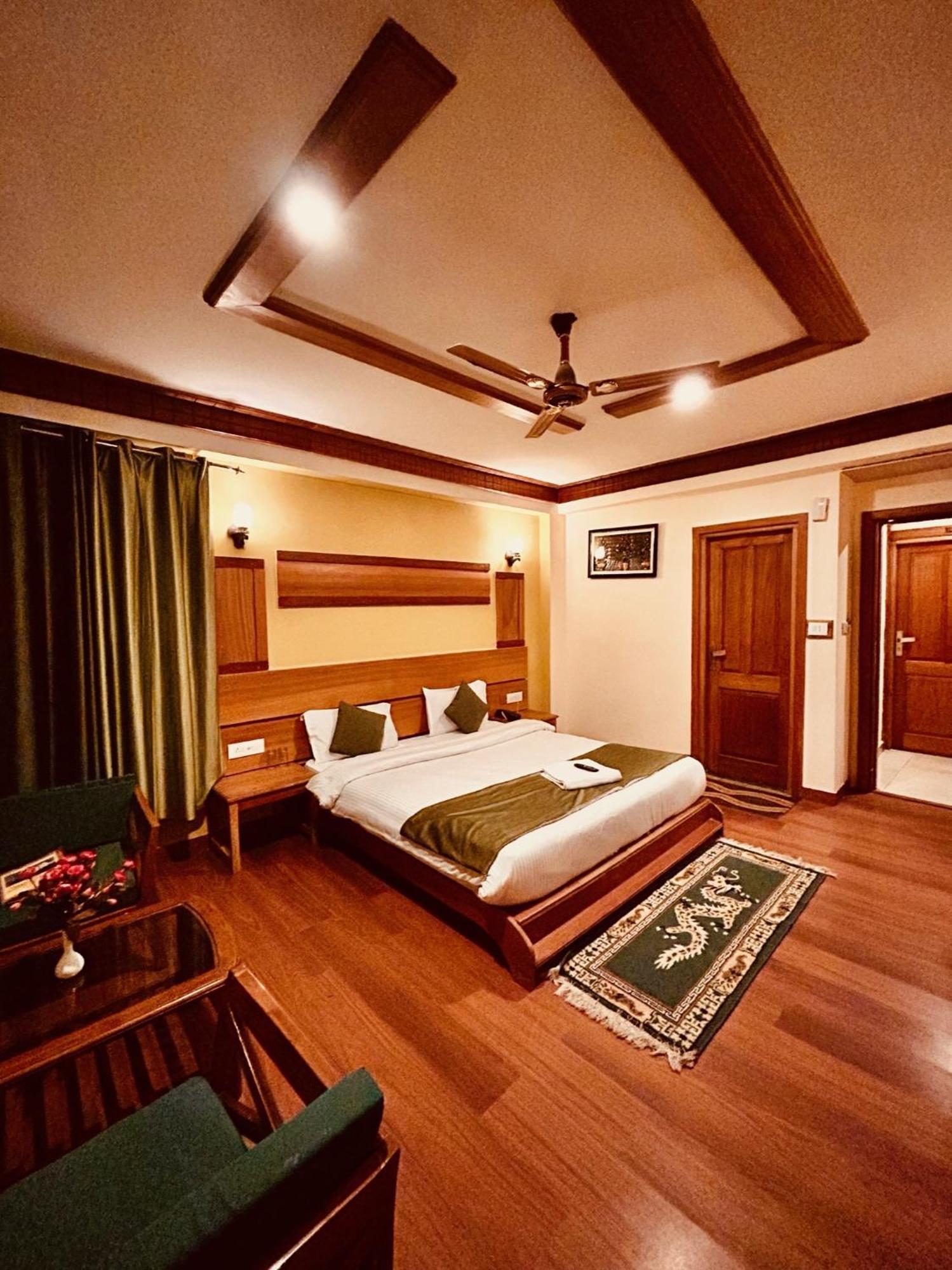 Tanglewood Villa Manāli Esterno foto