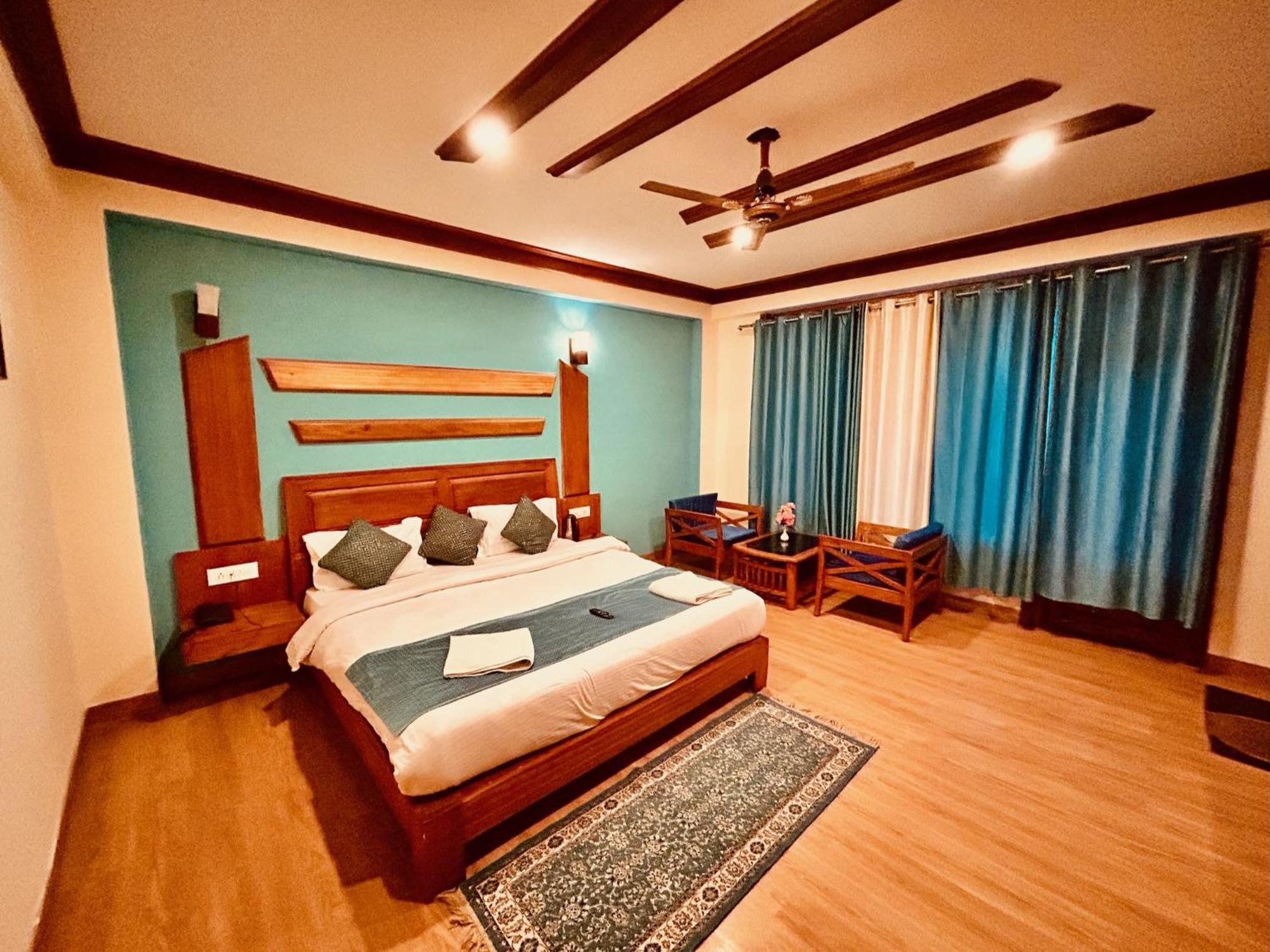 Tanglewood Villa Manāli Esterno foto