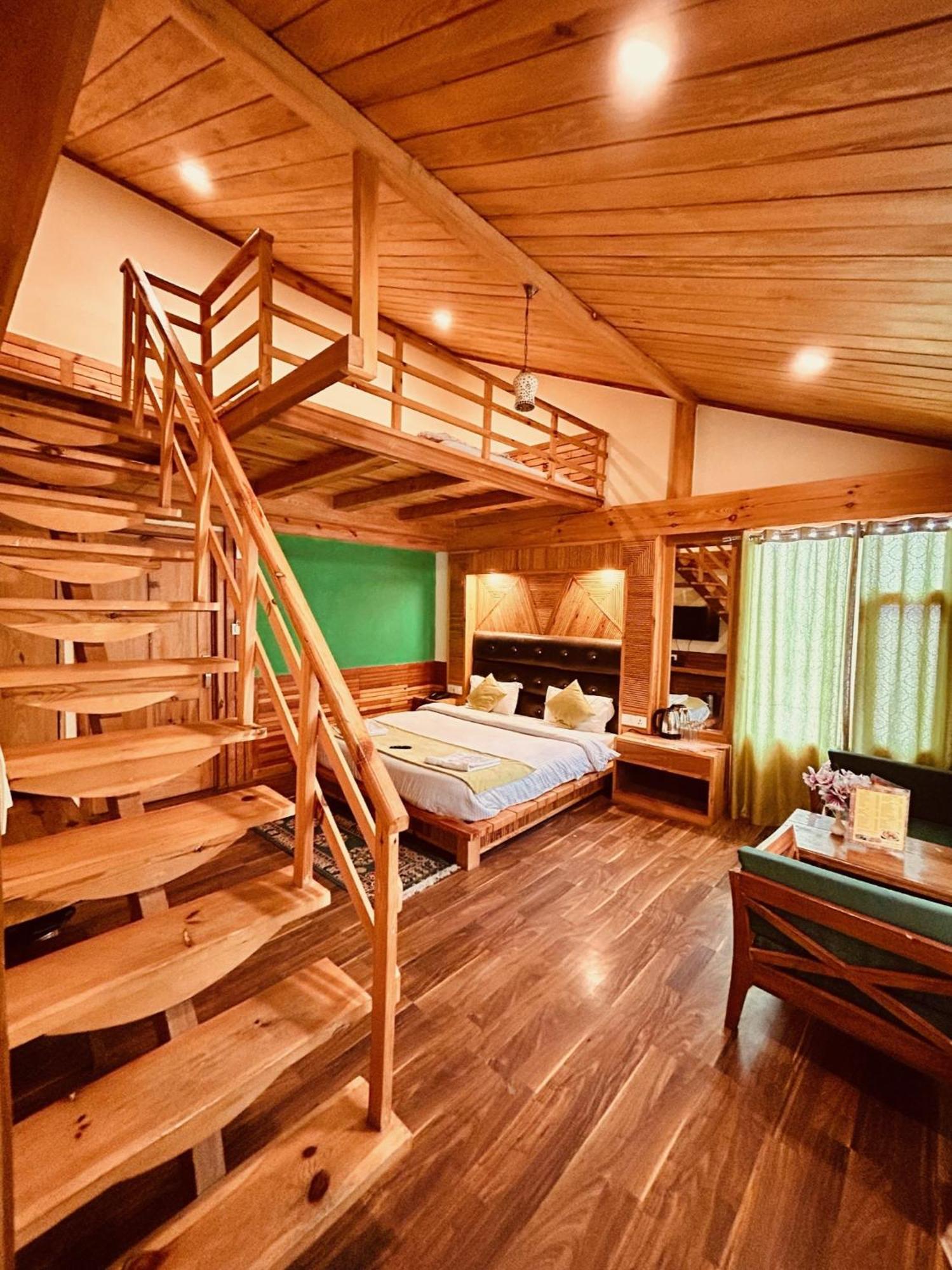 Tanglewood Villa Manāli Esterno foto